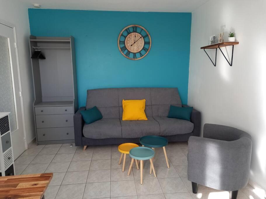 Appart 2/4 Pers Proche Centre Avec Balcon, Parking Narbonne Bagian luar foto